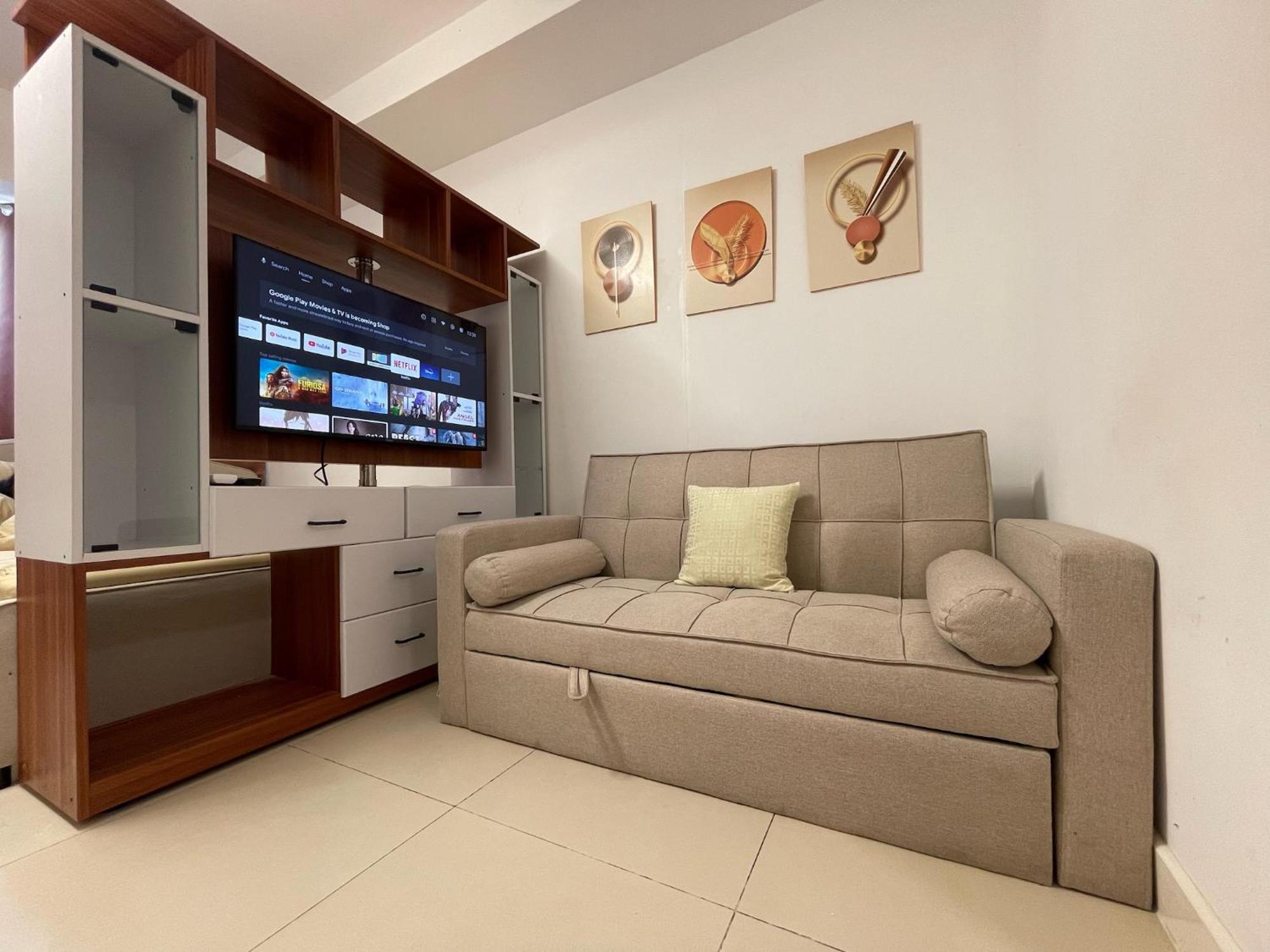 Acellyne'S Suites At The Residences At Commonwealth By Century Quezon City Zimmer foto