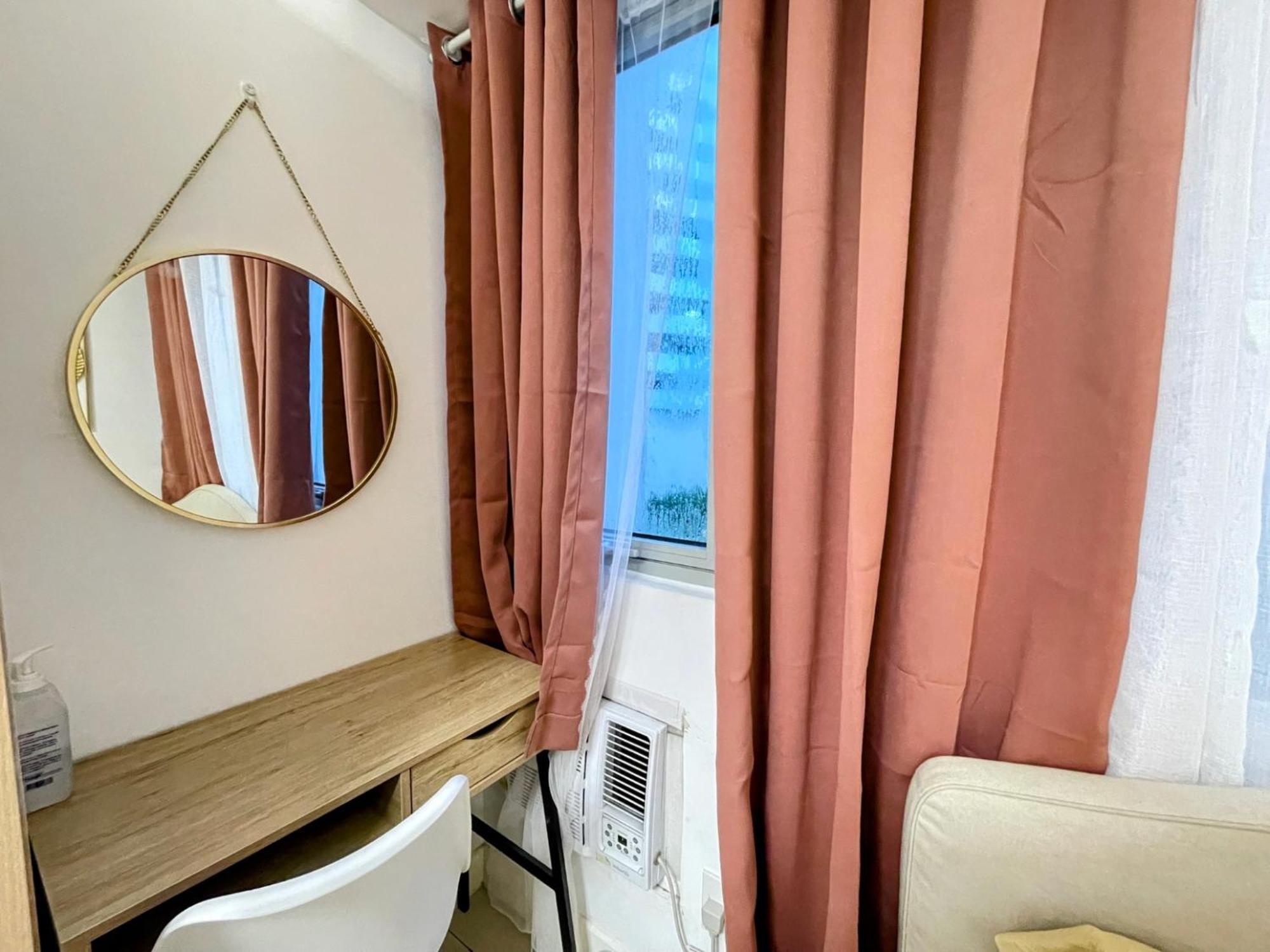 Acellyne'S Suites At The Residences At Commonwealth By Century Quezon City Zimmer foto